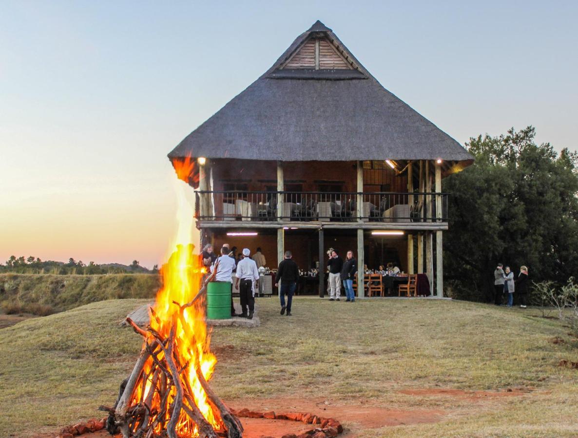 Kedar Heritage Lodge, Conference Centre & Spa Phokeng Buitenkant foto