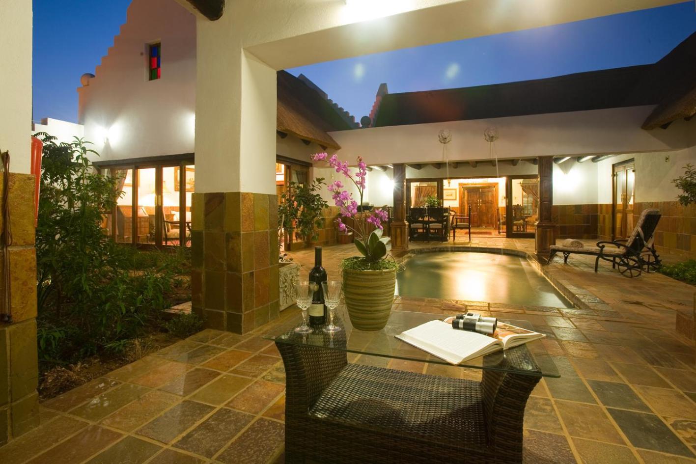 Kedar Heritage Lodge, Conference Centre & Spa Phokeng Buitenkant foto