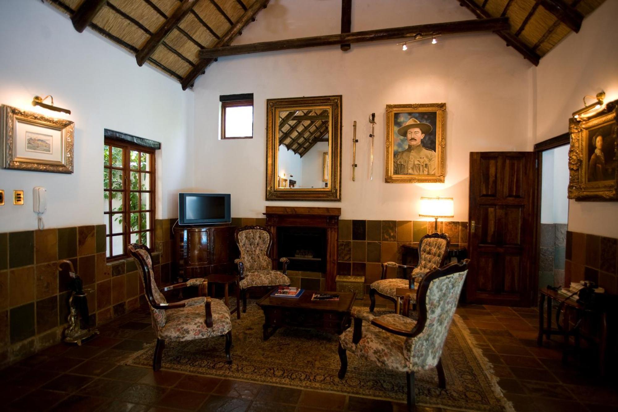 Kedar Heritage Lodge, Conference Centre & Spa Phokeng Buitenkant foto