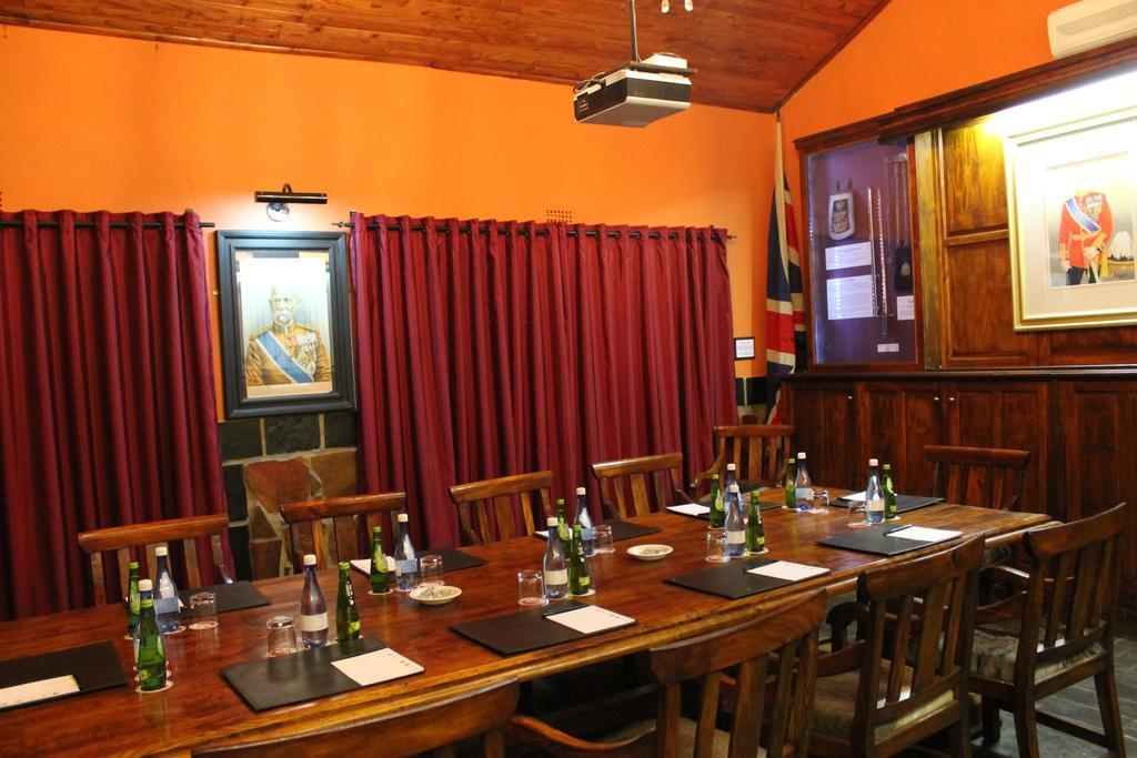 Kedar Heritage Lodge, Conference Centre & Spa Phokeng Buitenkant foto