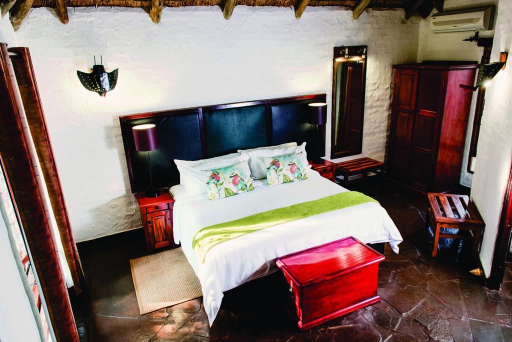Kedar Heritage Lodge, Conference Centre & Spa Phokeng Buitenkant foto